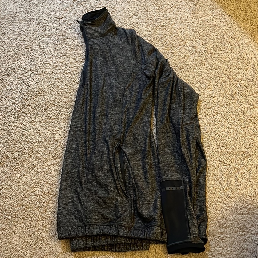 Lululemon Pullover